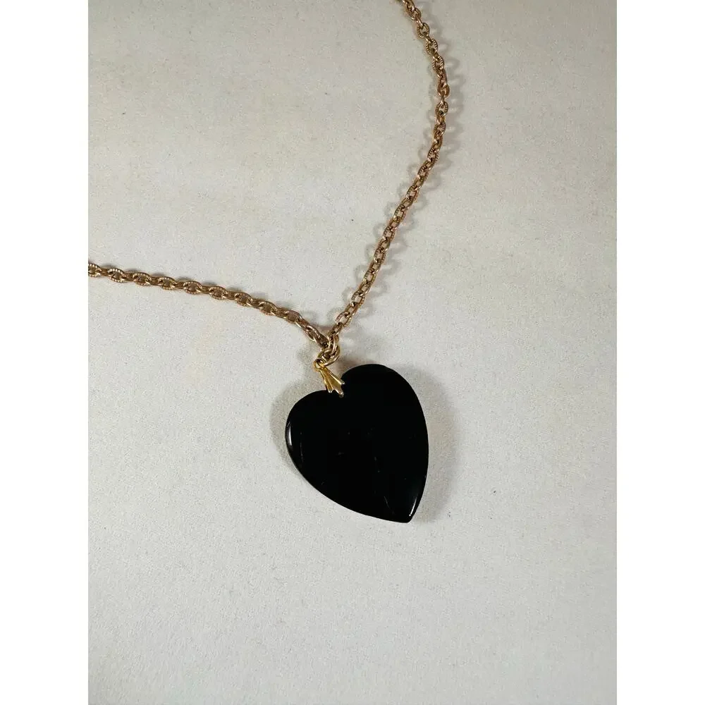 Vintage Black Heart Pendant Necklace 24